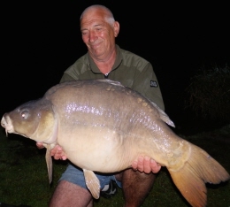 mirror 34 lb 4oz
